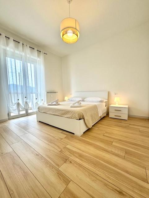 Апартаменты Casa Di Elisa Савона Экстерьер фото